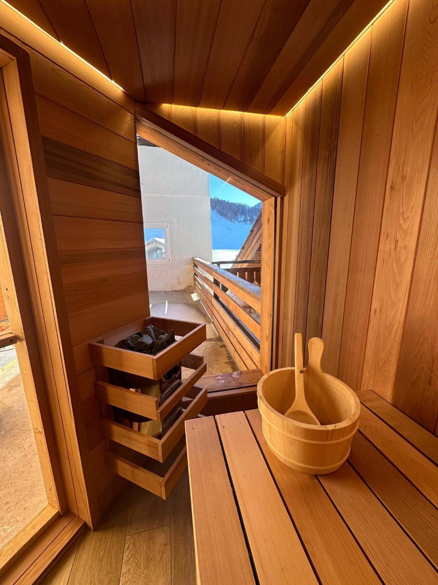 Le Janus, Pied Des Pistes, 2 Garages, Terrasse Avec Sauna Montgenèvre Exterior foto